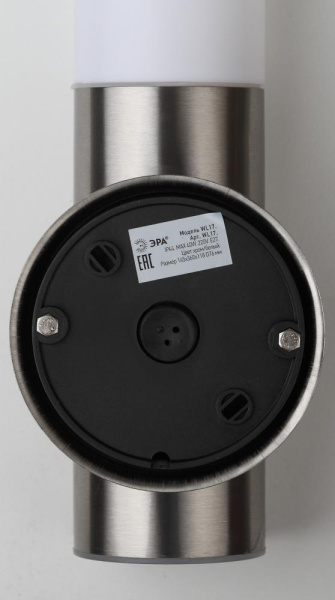 WL17 Подсветка ЭРА Декоративная подсветка E27 MAX40W IP44 хром/белый (12/96)