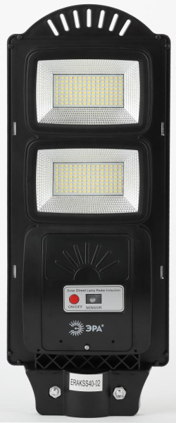 ERAKSS40-02  Консольный светильник ЭРА ERAKSS40-02 светодиодный уличный 40 Вт 750 Лм SMD на солнечной батарее с кронштейном