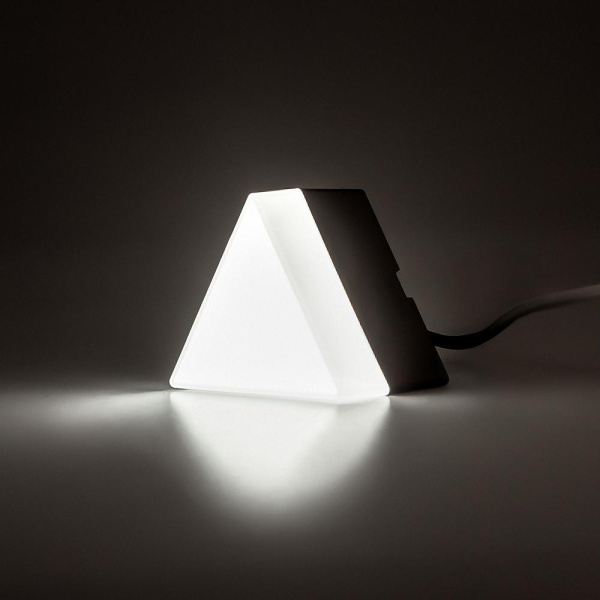 Модуль соединительный светодиодный ЭРА  SML-AC-B-4K-03 для светильников SML 3Вт 4000K 270Лм треугольник черный