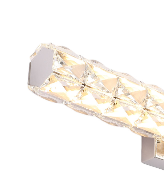 Бра Zortes CRYSTAL ZRS.79201.8, Мощность - 12Вт, Тип лампы: LED, В - 110мм / Г - 90мм / Ш - 390мм
