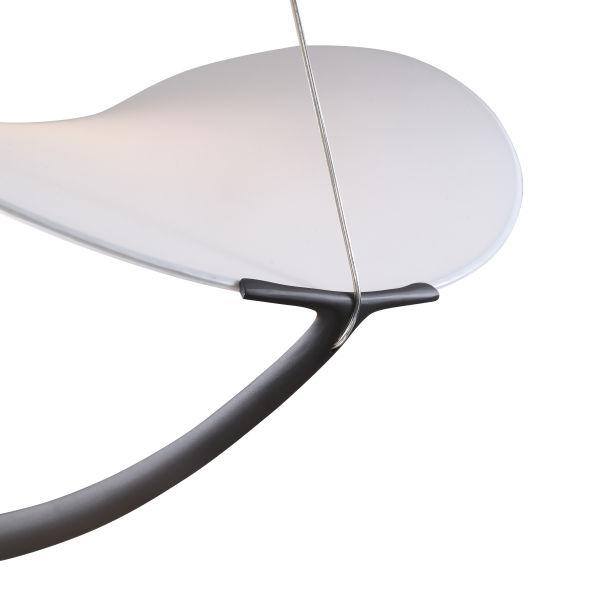 Подвесной светильник Zortes Quincy ZRS.1585.13, Мощность - 25Вт, Тип лампы: LED, В -1900мм/500мм / Ш - ø700мм