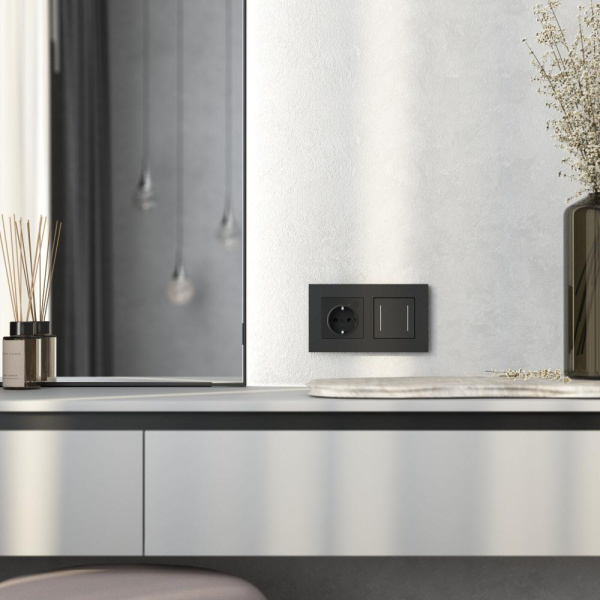 Рамка на 2 поста Slab (черный софт) W0022908