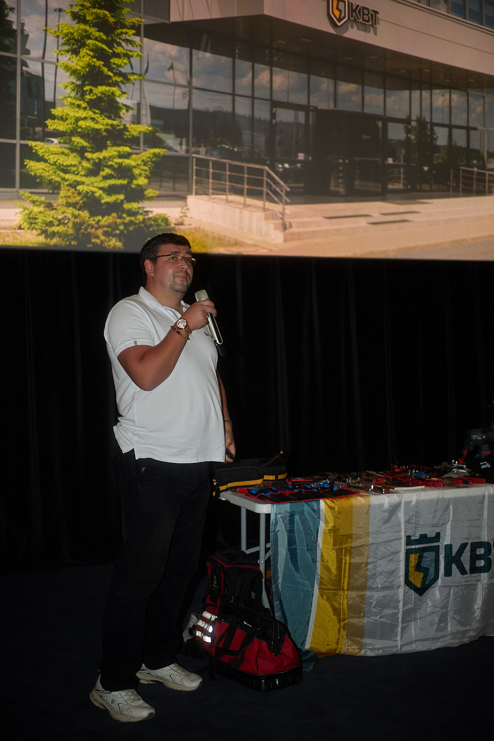 mini ELECTRO FORUM 19.09.25 Промрукав и КВТ