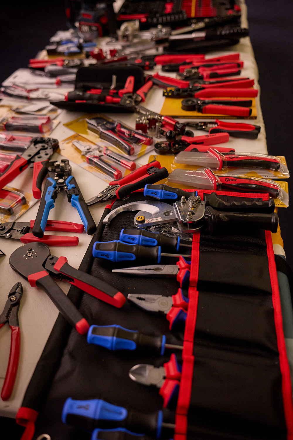 mini ELECTRO FORUM 19.09.25 Промрукав и КВТ