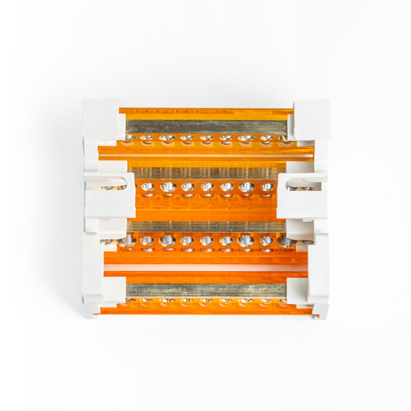 Шина на DIN-рейку в корпусе (кросс-модуль) 4х11 Промрукав