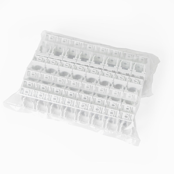 Крепеж-клипса для труб для прямого монтажа на 8 мест белая в п/э d20 мм (20шт/140шт уп/кор) Промрукав