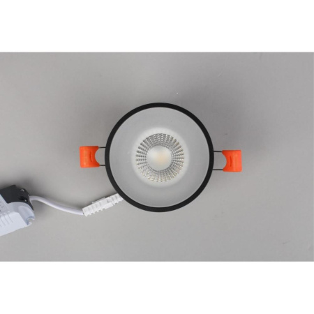OML-102719-06