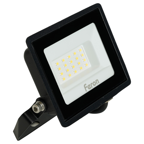 Светодиодный прожектор Feron LL-920 IP65 30W 6400K FERON LL-920