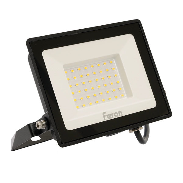 Светодиодный прожектор Feron LL-921 IP65 50W 6400K FERON LL-921