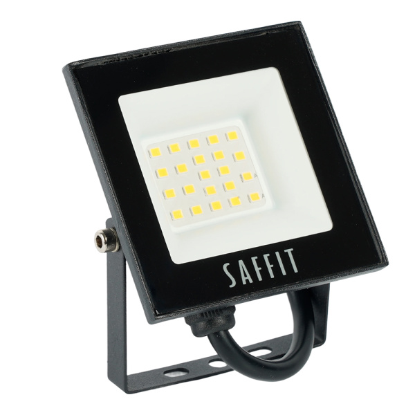 Светодиодный прожектор SAFFIT SFL90-20 IP65 20W 4000K черный SAFFIT SFL90-20