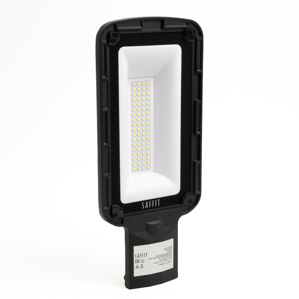 Светодиодный уличный консольный светильник SAFFIT SSL10-50 50W 5000K 230V, черный SAFFIT SSL10-50
