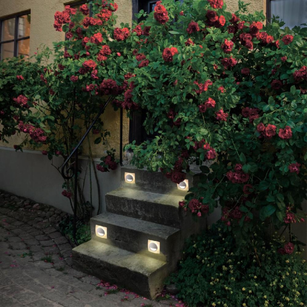 358095 STREET NT19 391 белый Подсветка ступеней IP65 LED 4000K 3W 220V SCALA