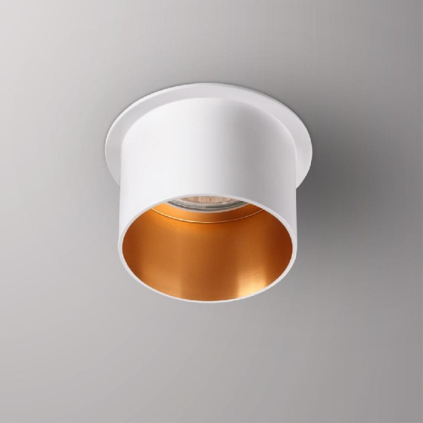 370432 SPOT NT19 323 белый Встраиваемый светильник IP20 GU10 50W 220V BUTT