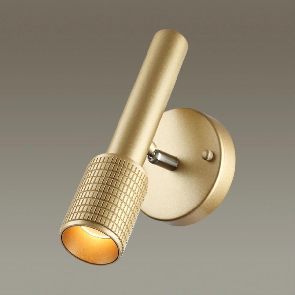 4237/1W HIGHTECH ODL21 381 золотист/металл Настенный св-ник выкл на плафоне IP20 LED GU10 max 10W MEHARI