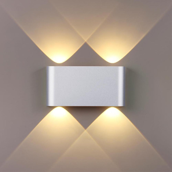 4217/4WL HIGHTECH ODL21 363 серебр/металл Настен.светильник IP20 LED 4W 434Лм 3000K MAGNUM