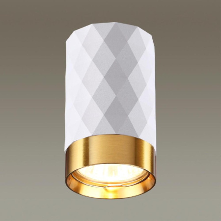 4286/1C HIGHTECH ODL22 403 белый/золотистый/металл Потолочный светильник IP20 LED GU10 max 10W AD ASTRUM