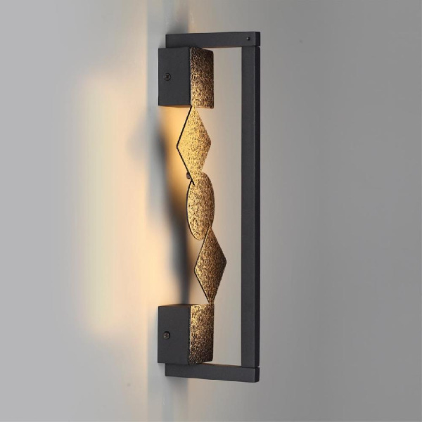 6692/7WL HIGHTECH ODL_EX24 129 Настенный светильник черный/фактура crack ice/металл/акрил поворотный на 360° IP20 LED 7W 184Лм 3000K GEOS