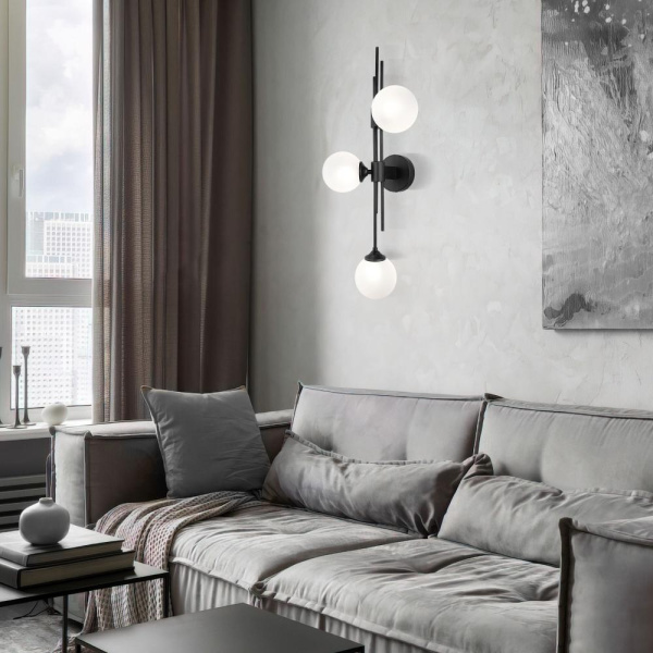 Настенный светильник со стеклянными плафонами 50383/3 черный