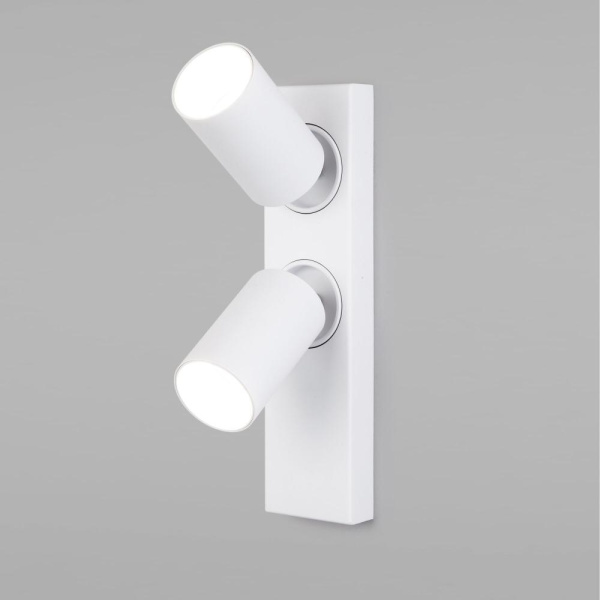 Светодиодный светильник в стиле минимализм 20139/2 LED белый