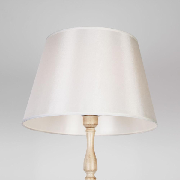 Напольный светильник с тканевым абажуром 01088/1 белый с золотом