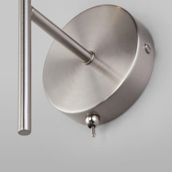 Настенный светильник со стеклянным плафоном 60140/1 сатин-никель