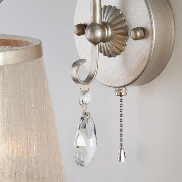 Настенный светильник с тканевым абажуром 60065/1 серебро