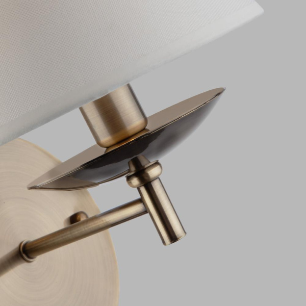 Настенный светильник с тканевым абажуром 60060/1 античная бронза