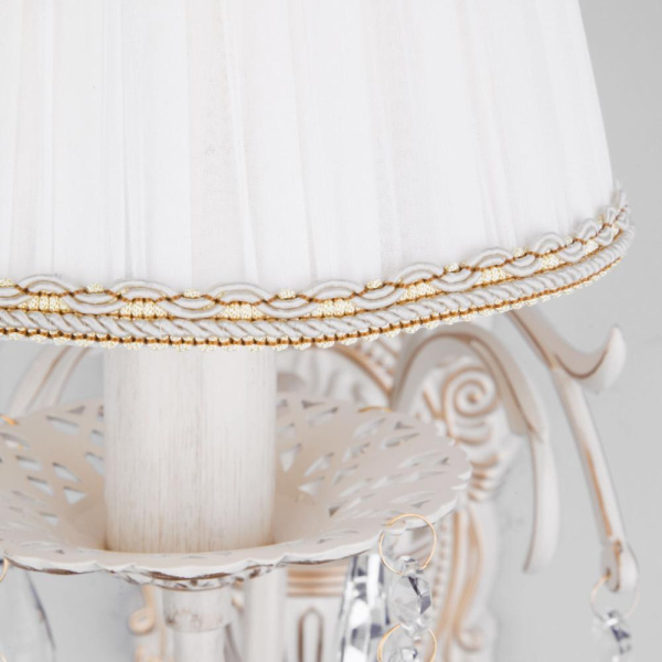 Настенный светильник с тканевым абажуром 3637/1 белый с золотом