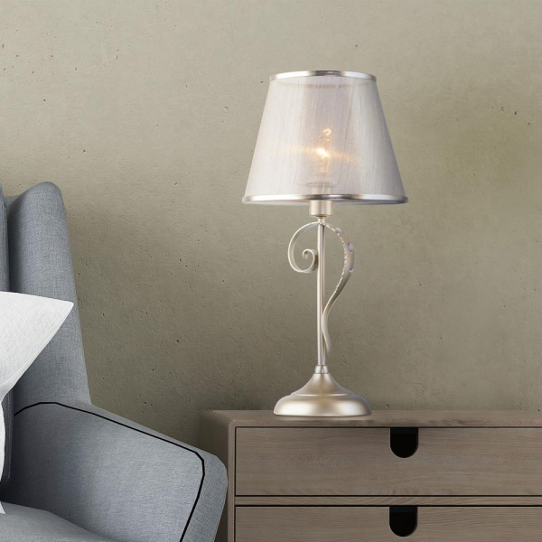 Настольная лампа Rivoli Govan 2044-501 1 * E14 40 Вт классика