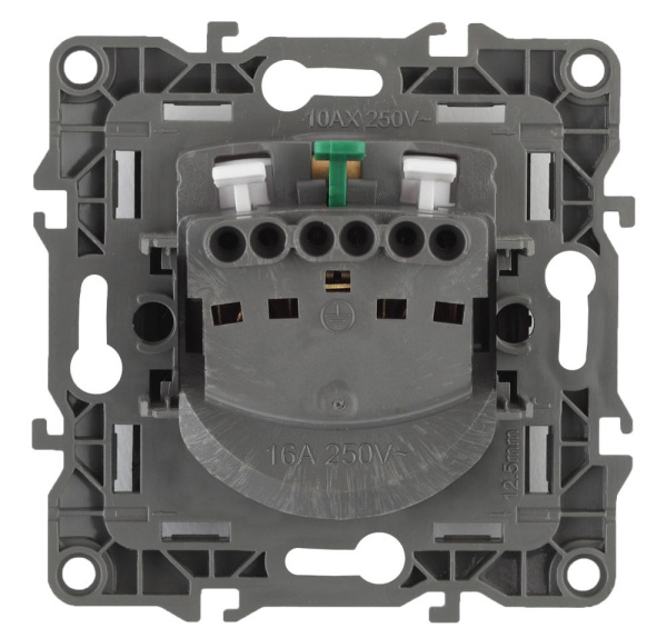 12-2001-01 ЭРА Розетка 2P+E Schuko, 16A-250В, IP20, без м.лапок, Эра12, белый (10/100/2800)