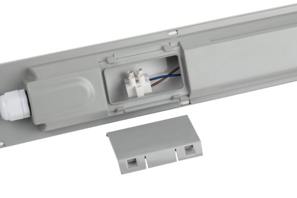 Линейный светодиодный светильник ЭРА SPP-201-0-65K-036 36Вт 6500К 3420Лм IP65 1200 матовый