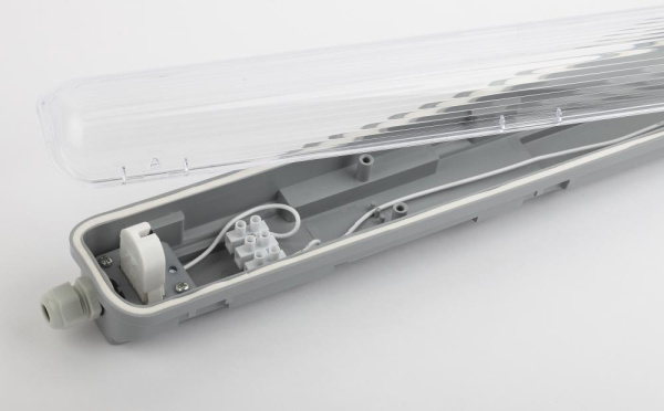 Светильник ЭРА SPP-101-0-001-120 IP65 под светодиодную лампу T8 G13 LED 1200