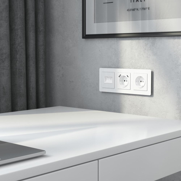 W1191141/ Накладка для двойной розетки Еthernet RJ-45 (белый акрил) W1191141