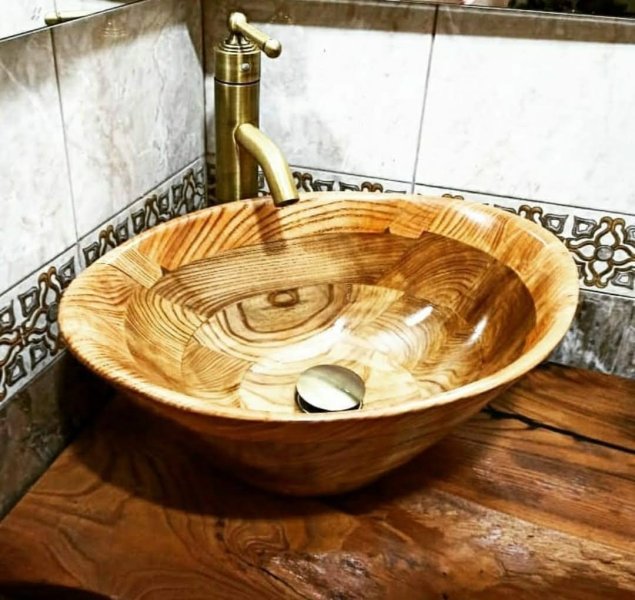 Ванны и раковины из дерева