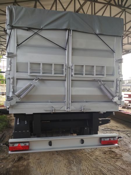 Полуприцеп бортовой 4-х осный