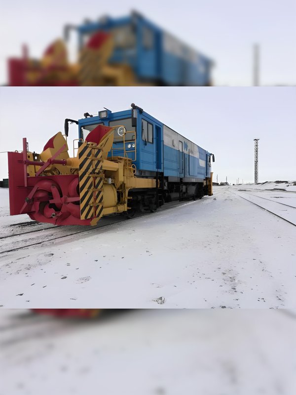 СНЕГООЧИСТИТЕЛЬНАЯ САМОХОДНАЯ МАШИНА УРАГАН