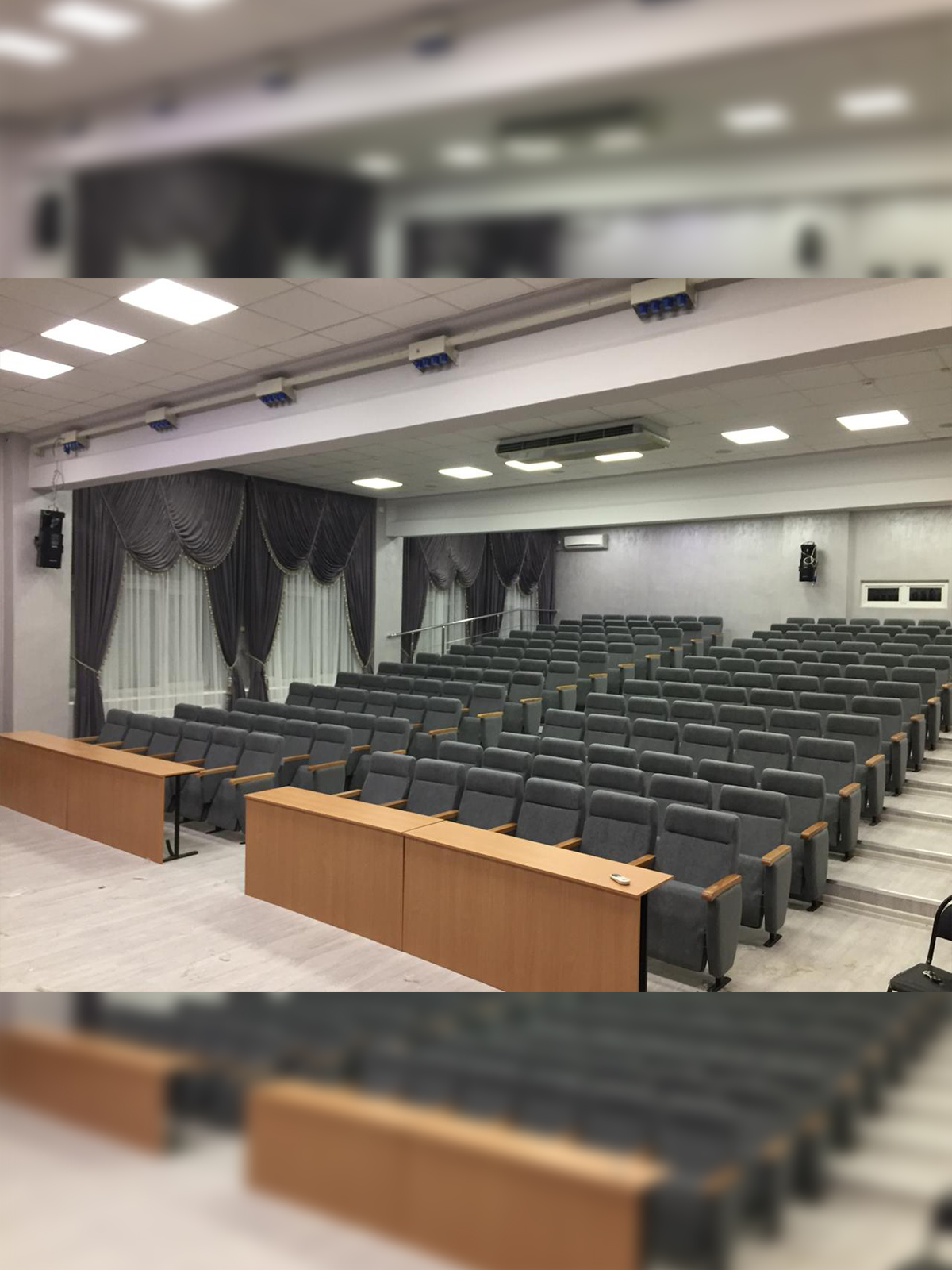 Кресла для актового зала, конференц залов, театров, кино-театров