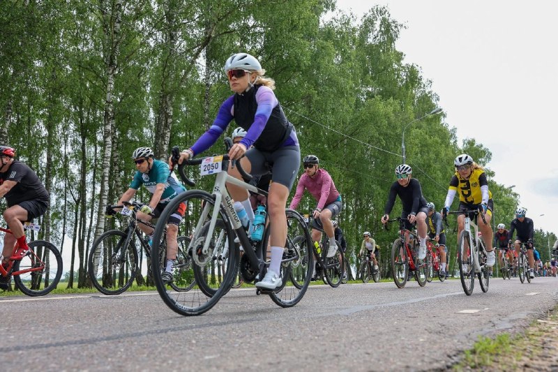 Атмосферные фото с шоссейной гонки GranFondo Бородино, где нашу команду представляли Ирина…