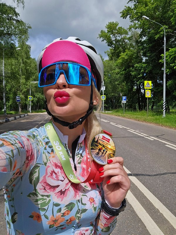 Атмосферные фото с шоссейной гонки GranFondo Бородино, где нашу команду представляли Ирина…