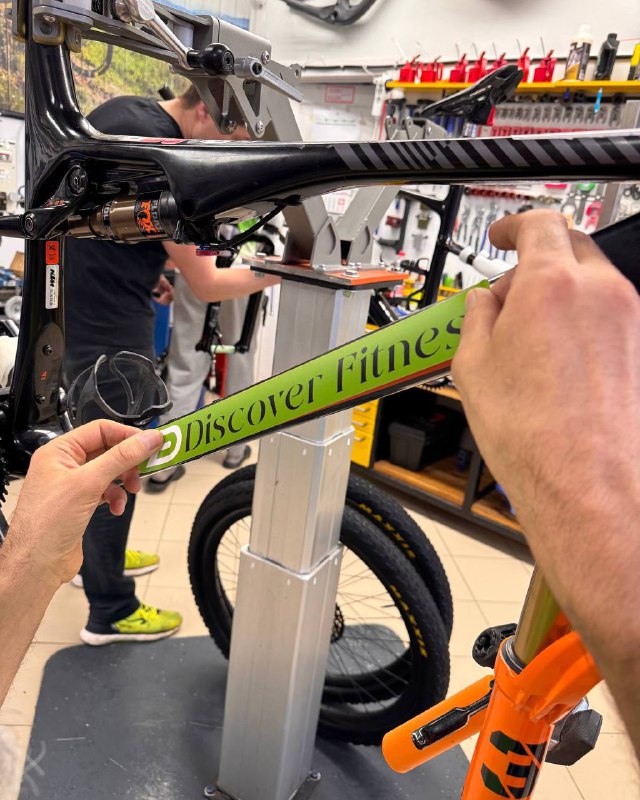 🇿🇦✈️ Команда Discover Fitness вылетает на Absa Cape Epic 2026!
