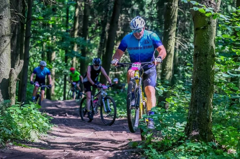 Командные фото Уголка с Истринского веломарафона 2025, который прошёл 27.07.2025.