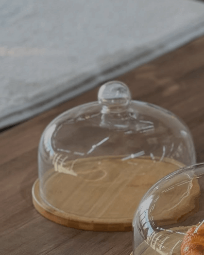 Хлебница с бамбуковым поддоном и стеклянной крышкой 24 см