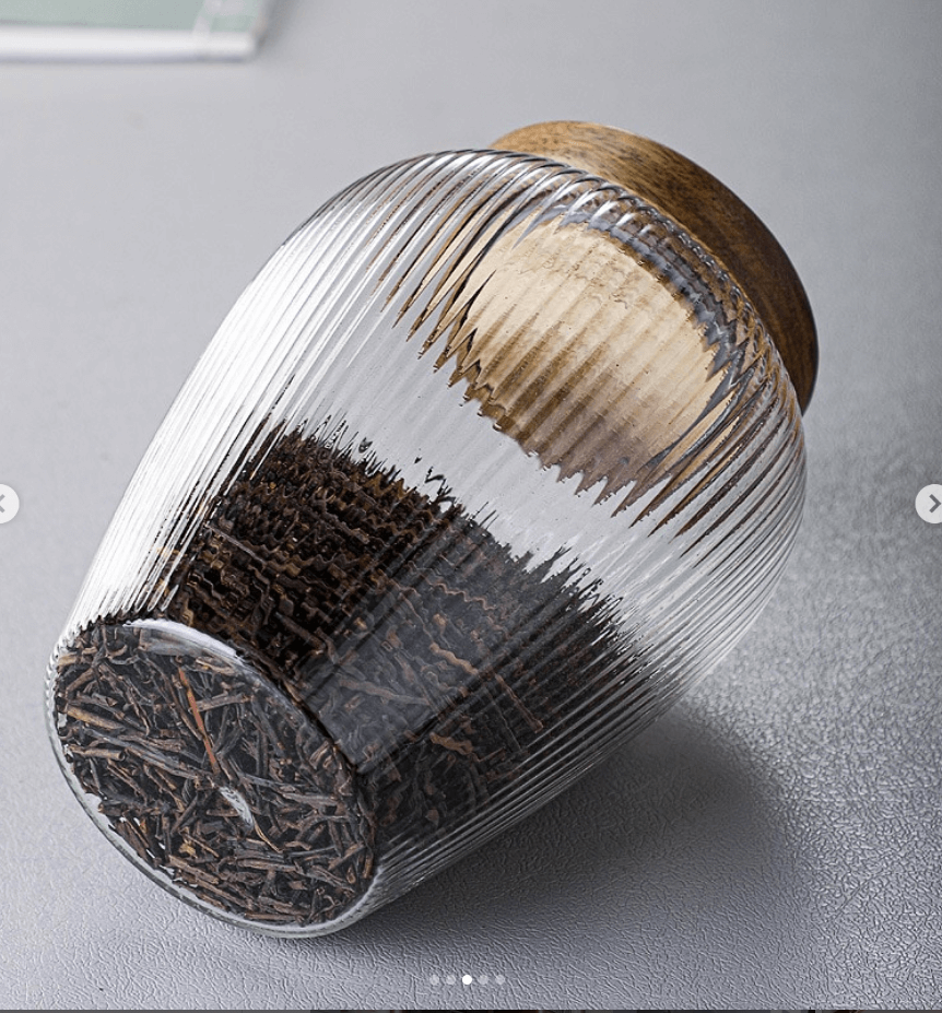 Баночка для сыпучих продуктов из боросиликатного, рифленого стекла 1100мл