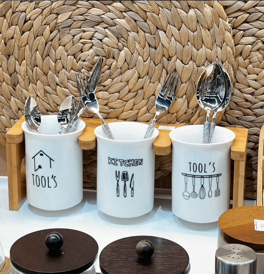 Тройная подставка для столовых приборов