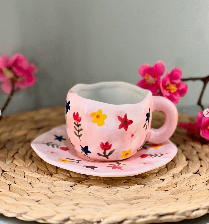 Кружка с блюдцем цвет розовый с цветочками