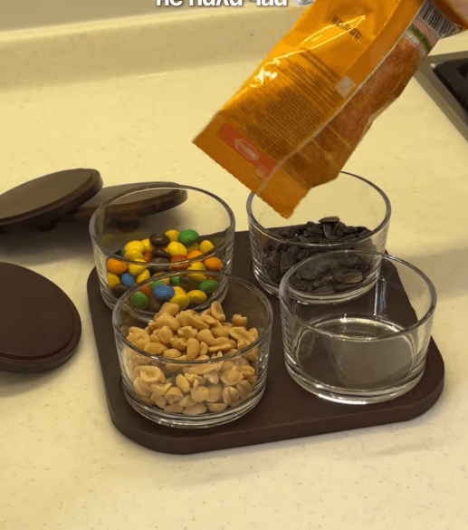 Менажницы из боросиликатного стекла с деревянной крышкой