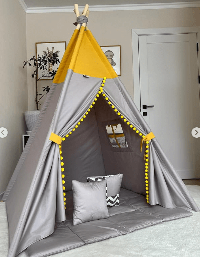 Вигвам для детских игр цвет желтый\серый с бахромой