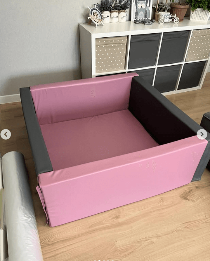 Сухой бассейн из эко-кожи квадратный цвет розовый\черный