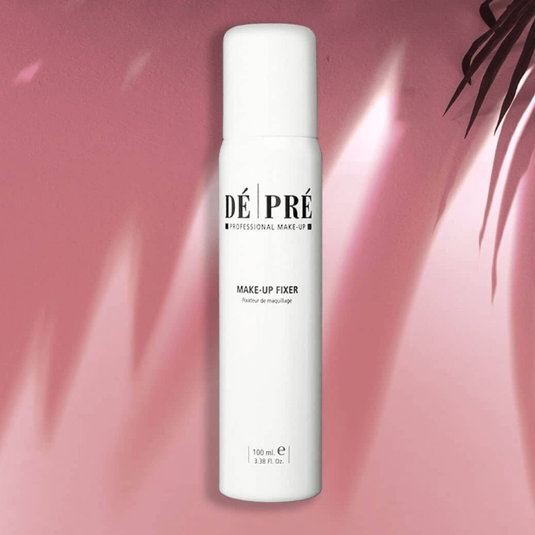Make Up Studio предлагает вам смелое решение этой проблемы - спрей-фиксатор макияжа Make Up Studio De Pre Fix It.