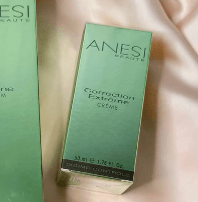 Correction extreme creme - крем для проблемной кожи эффективный и щадящий уход придаст коже здоровый вид и вернет ощущение комфорта.